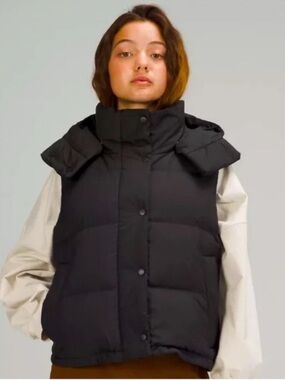 lululemon athletica Wunderpuff Black Quilted Puffer Vest with High Neck